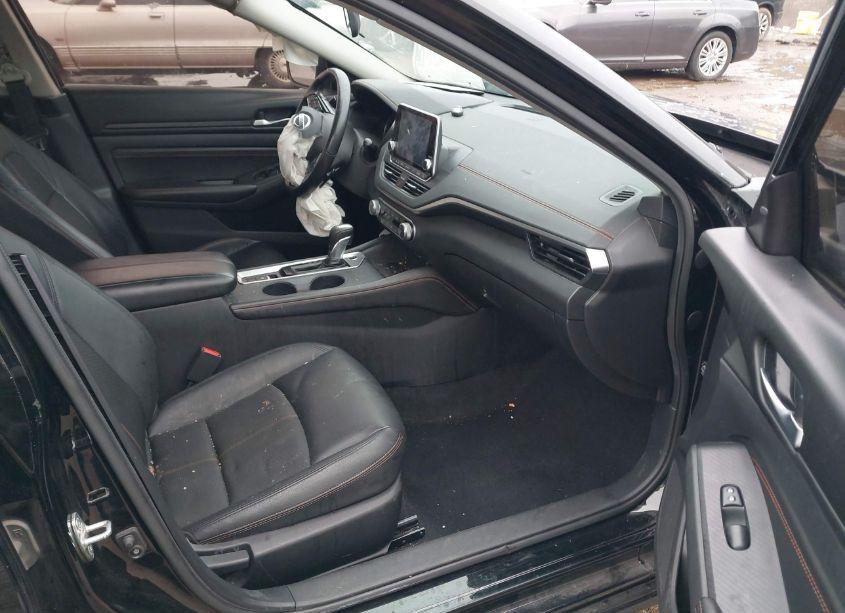 Photo 5 of 2019 Nissan Altima 2.5 SR (VIN 1N4BL4CW9KN321778)