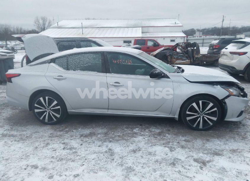 Photo 14 of 2019 Nissan Altima 2.5 SR (VIN 1N4BL4CW9KN322056)