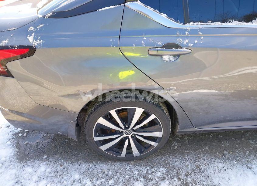 Photo 19 of 2020 Nissan Altima SR INTELLIGENT AWD (VIN 1N4BL4CW9LC238297)