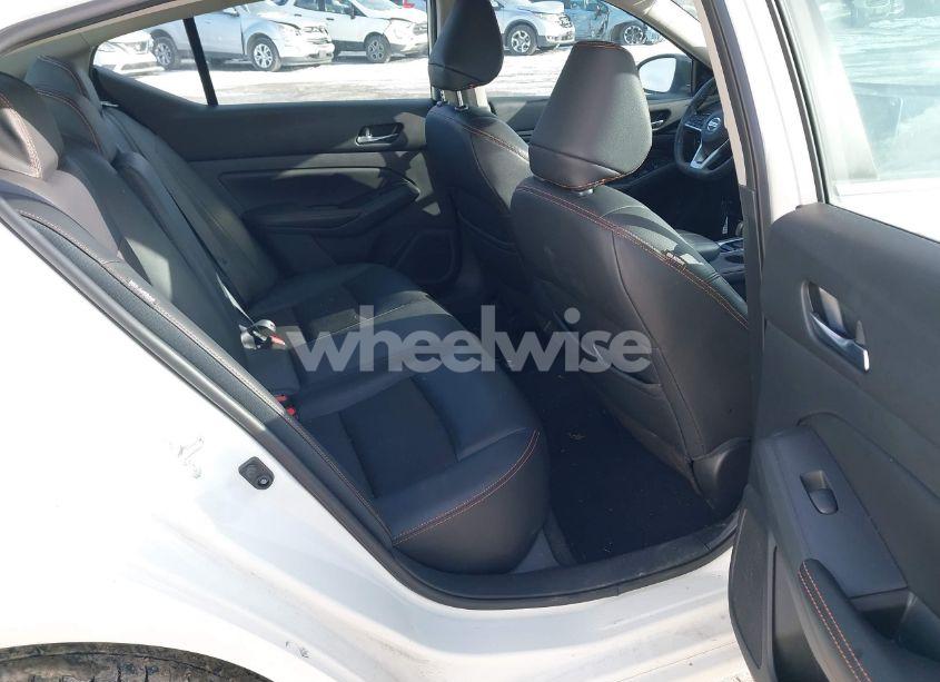 Photo 8 of 2021 Nissan Altima SR INTELLIGENT AWD (VIN 1N4BL4CW9MN305356)