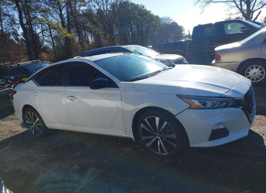 Photo 13 of 2021 Nissan Altima SR INTELLIGENT AWD (VIN 1N4BL4CW9MN375228)