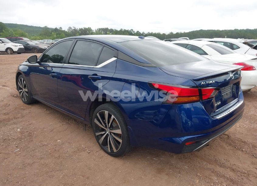 Photo 3 of 2022 Nissan Altima SR INTELLIGENT AWD (VIN 1N4BL4CW9NN341887)