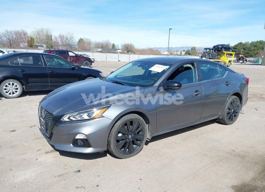 Photo 2 of 2022 Nissan Altima SR INTELLIGENT AWD (VIN 1N4BL4CW9NN406608)