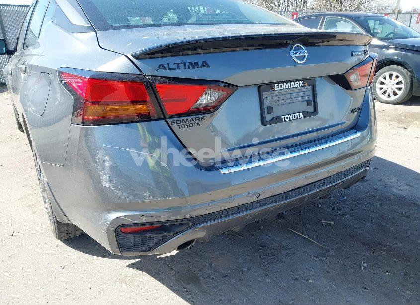 Photo 6 of 2022 Nissan Altima SR INTELLIGENT AWD (VIN 1N4BL4CW9NN406608)