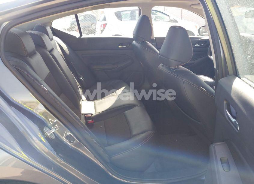 Photo 8 of 2022 Nissan Altima SR INTELLIGENT AWD (VIN 1N4BL4CW9NN406608)