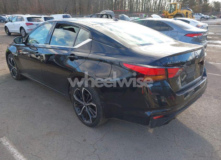 Photo 3 of 2024 Nissan Altima SR INTELLIGENT AWD (VIN 1N4BL4CW9RN307938)