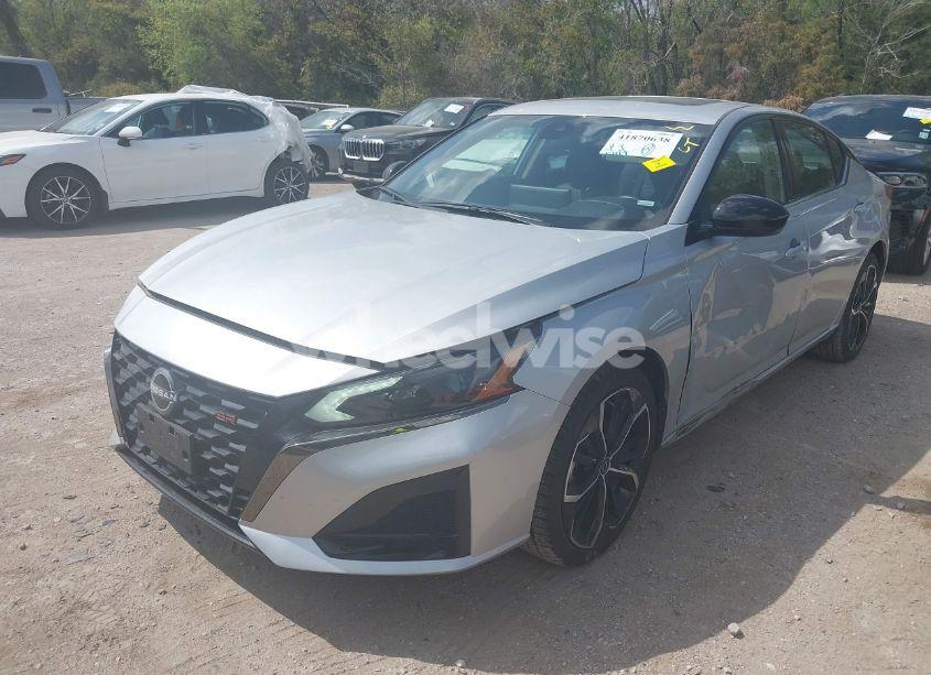 Photo 2 of 2024 Nissan Altima SR INTELLIGENT AWD (VIN 1N4BL4CW9RN429831)