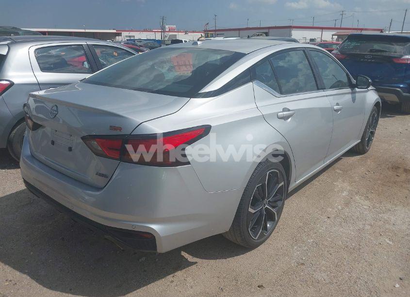 Photo 4 of 2024 Nissan Altima SR INTELLIGENT AWD (VIN 1N4BL4CW9RN429831)