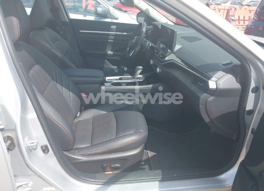 Photo 5 of 2024 Nissan Altima SR INTELLIGENT AWD (VIN 1N4BL4CW9RN429831)