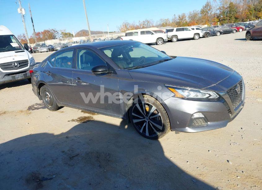 2019 Nissan Altima 2.5 SR (VIN 1N4BL4CWXKC199458) main photo