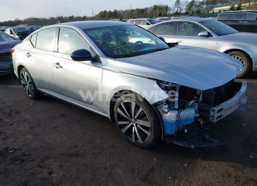 2020 Nissan Altima SR INTELLIGENT AWD (VIN 1N4BL4CWXLC172584) main photo