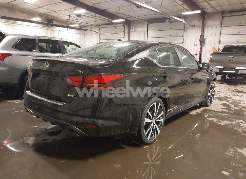 Photo 4 of 2021 Nissan Altima SR INTELLIGENT AWD (VIN 1N4BL4CWXMN345140)