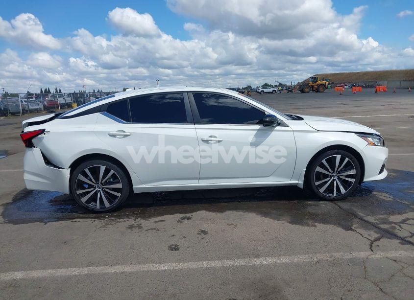 Photo 13 of 2021 Nissan Altima SR INTELLIGENT AWD (VIN 1N4BL4CWXMN401139)