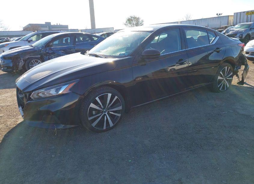 Photo 2 of 2021 Nissan Altima SR INTELLIGENT AWD (VIN 1N4BL4CWXMN407099)
