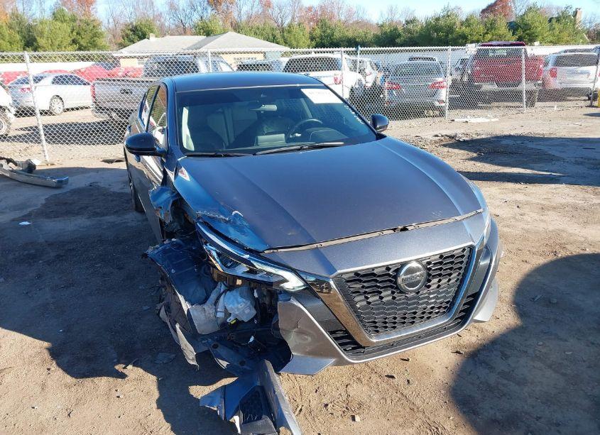 2022 Nissan Altima SR INTELLIGENT AWD (VIN 1N4BL4CWXNN345608) main photo