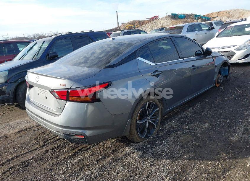 Photo 4 of 2024 Nissan Altima SR INTELLIGENT AWD (VIN 1N4BL4CWXRN327678)