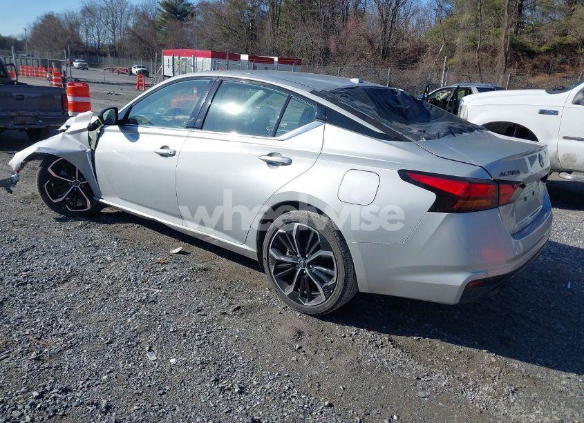 Photo 3 of 2024 Nissan Altima SR INTELLIGENT AWD (VIN 1N4BL4CWXRN357229)