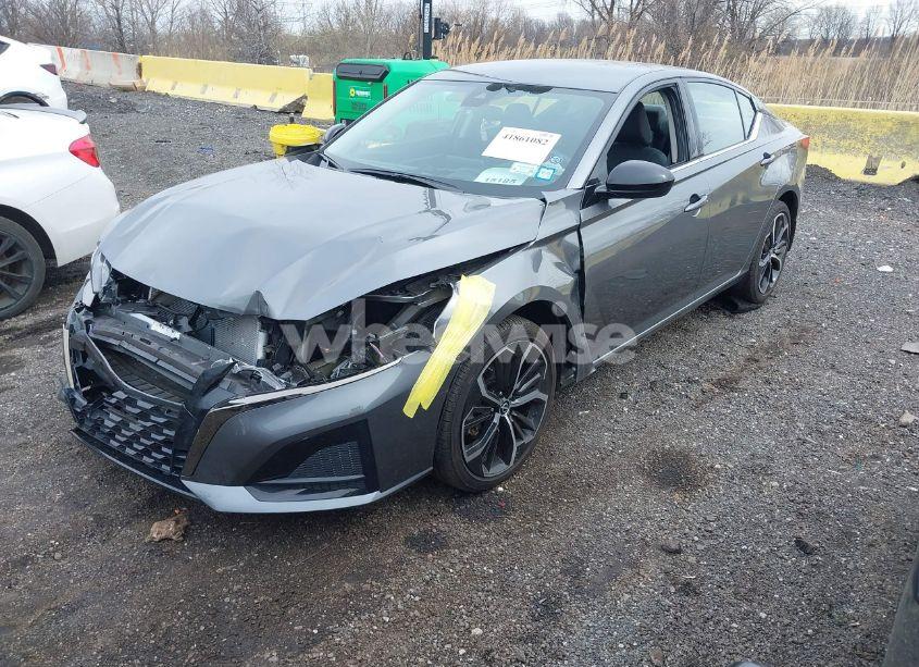 Photo 2 of 2024 Nissan Altima SR INTELLIGENT AWD (VIN 1N4BL4CWXRN400628)