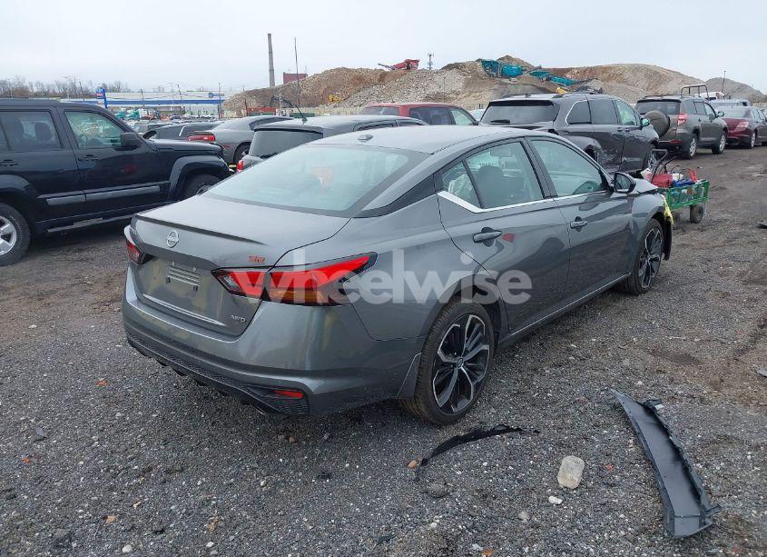 Photo 4 of 2024 Nissan Altima SR INTELLIGENT AWD (VIN 1N4BL4CWXRN400628)