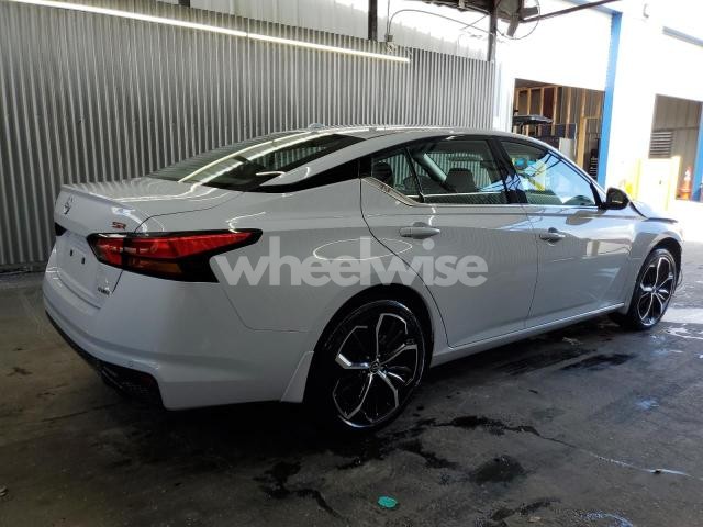 Photo 7 of 2025 NISSAN ALTIMA SR N/A (VIN 1N4BL4CWXSN343479)