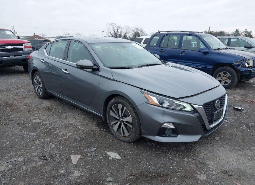 2019 Nissan Altima 2.5 SV (VIN 1N4BL4DV0KC111507) main photo