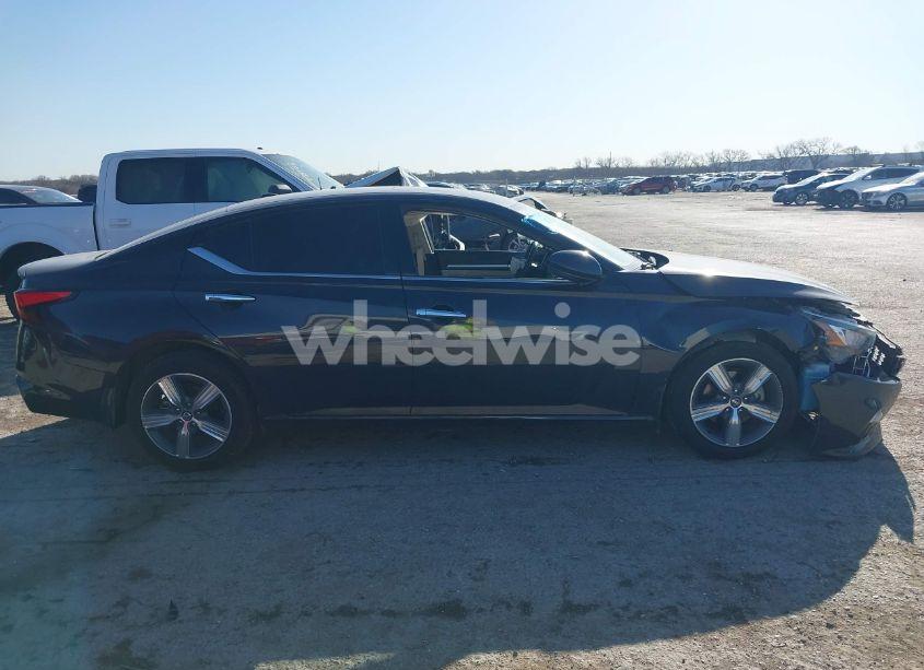 Photo 14 of 2019 Nissan Altima 2.5 SV (VIN 1N4BL4DV0KC115623)