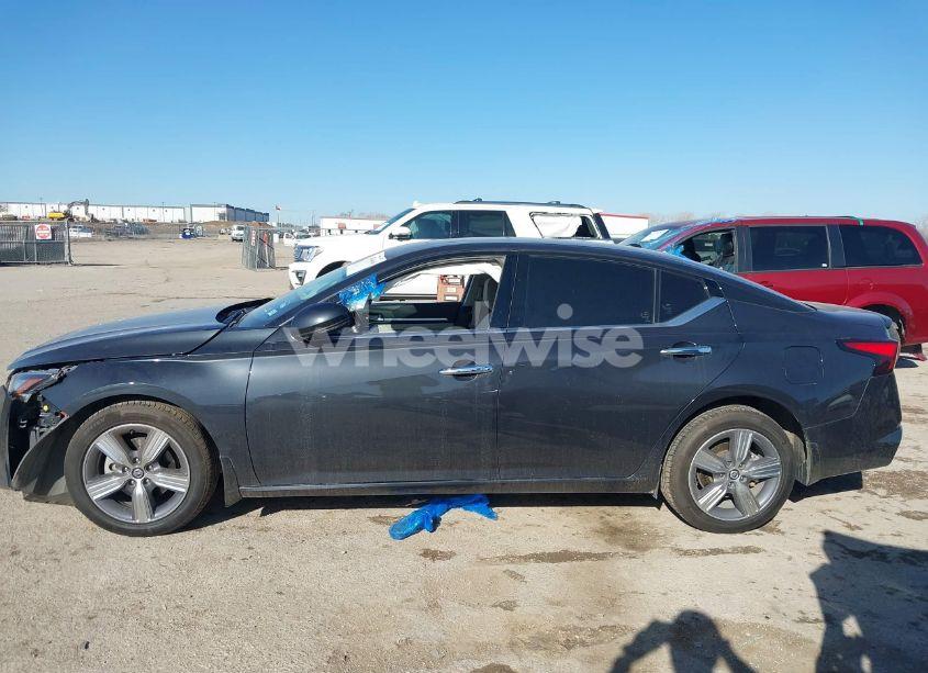 Photo 15 of 2019 Nissan Altima 2.5 SV (VIN 1N4BL4DV0KC115623)