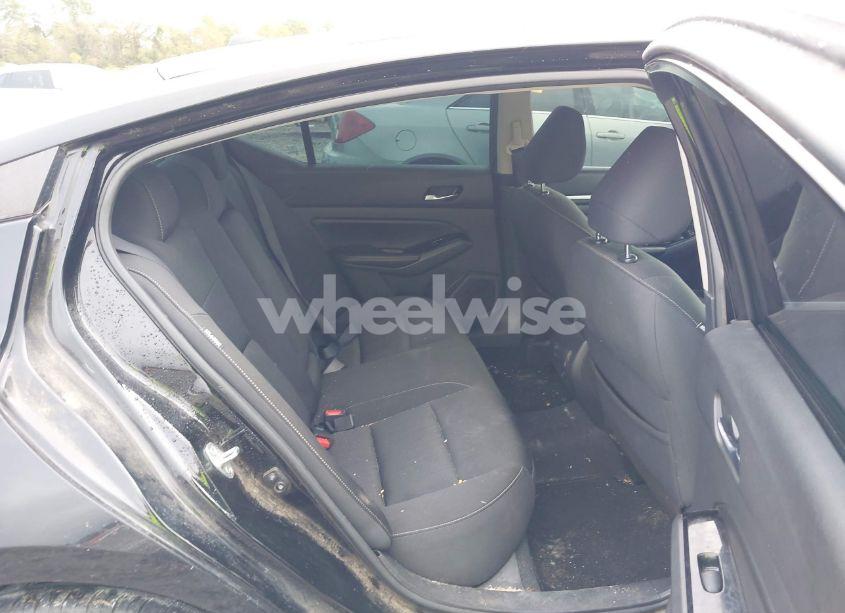 Photo 8 of 2021 Nissan Altima SV FWD (VIN 1N4BL4DV0MN338784)