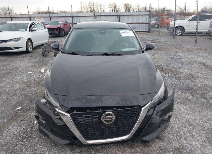 Photo 13 of 2021 Nissan Altima SV FWD (VIN 1N4BL4DV0MN358016)