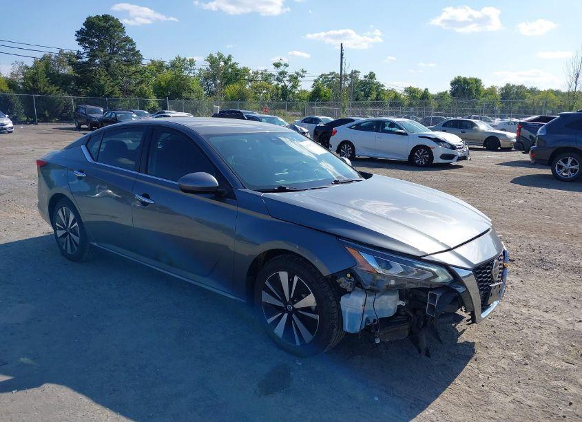 2021 Nissan Altima SV FWD (VIN 1N4BL4DV0MN371820) main photo