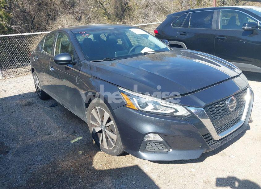 2022 Nissan Altima SV FWD (VIN 1N4BL4DV0NN300845) main photo