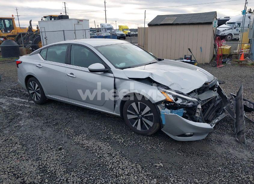 2022 Nissan Altima SV FWD (VIN 1N4BL4DV0NN308346) main photo