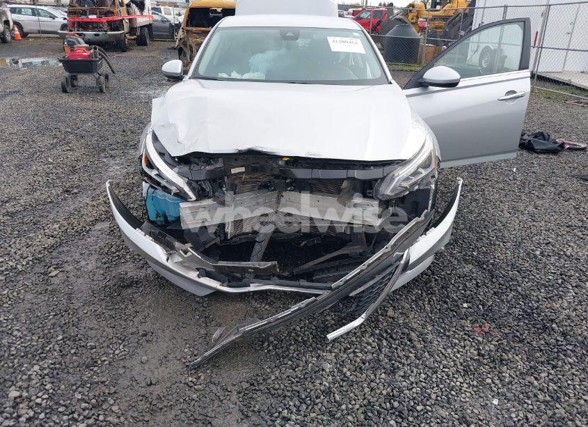 Photo 6 of 2022 Nissan Altima SV FWD (VIN 1N4BL4DV0NN308346)