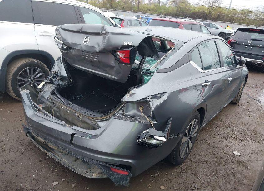 Photo 4 of 2022 Nissan Altima SV FWD (VIN 1N4BL4DV0NN331688)