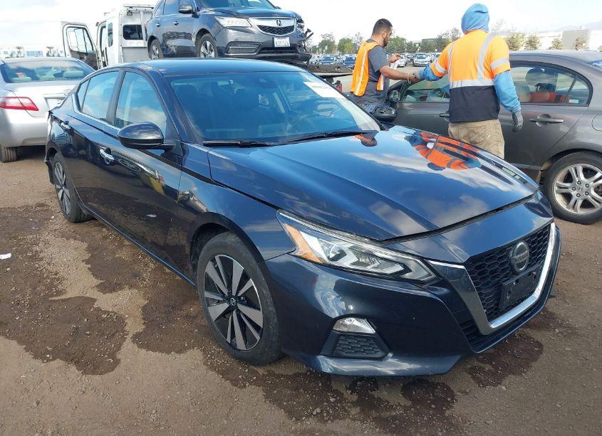 2022 Nissan Altima SV FWD (VIN 1N4BL4DV0NN340505) main photo