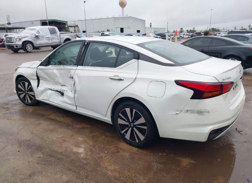 Photo 14 of 2022 Nissan Altima SV FWD (VIN 1N4BL4DV0NN368854)