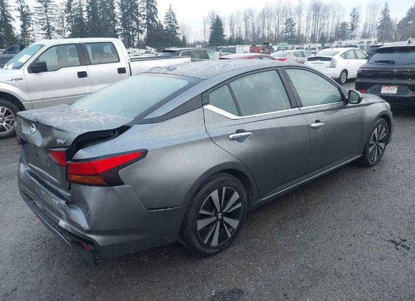 Photo 4 of 2022 Nissan Altima SV FWD (VIN 1N4BL4DV0NN388716)