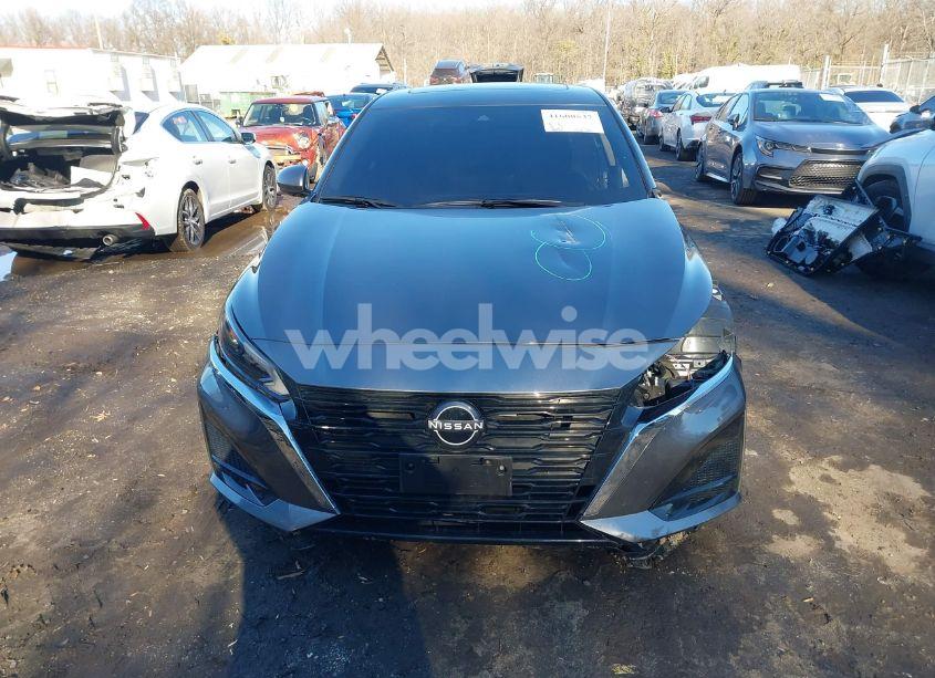 Photo 11 of 2023 Nissan Altima SV FWD (VIN 1N4BL4DV0PN309886)