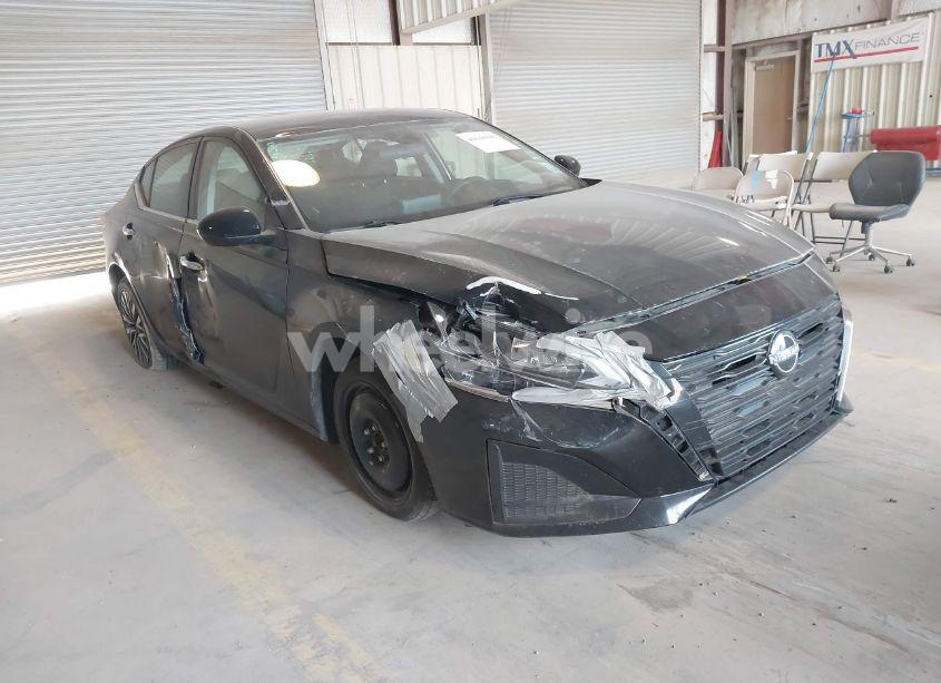 2023 Nissan Altima SV FWD (VIN 1N4BL4DV0PN313503) main photo