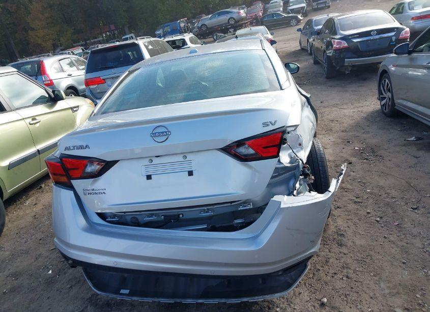 Photo 16 of 2023 Nissan Altima SV FWD (VIN 1N4BL4DV0PN319530)