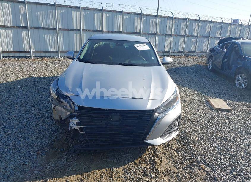 Photo 12 of 2023 Nissan Altima SV FWD (VIN 1N4BL4DV0PN323318)