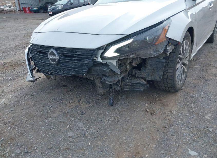 Photo 6 of 2023 Nissan Altima SV FWD (VIN 1N4BL4DV0PN366900)