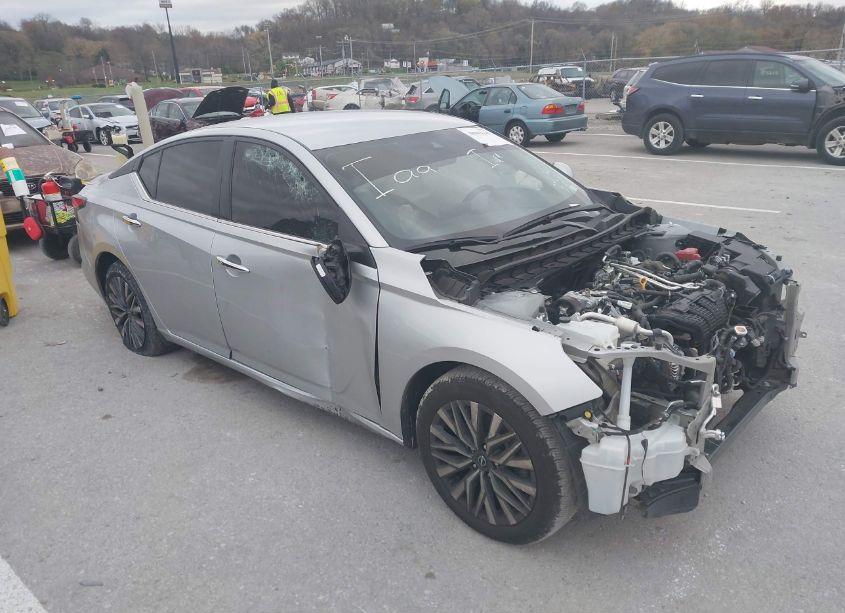 2023 Nissan Altima SV FWD (VIN 1N4BL4DV0PN393644) main photo