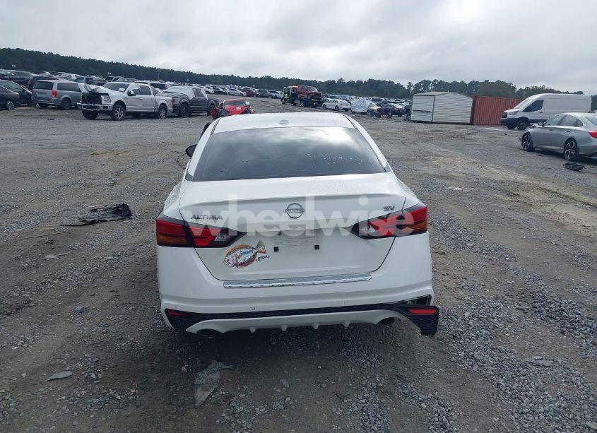 Photo 15 of 2023 Nissan Altima SV FWD (VIN 1N4BL4DV0PN395121)