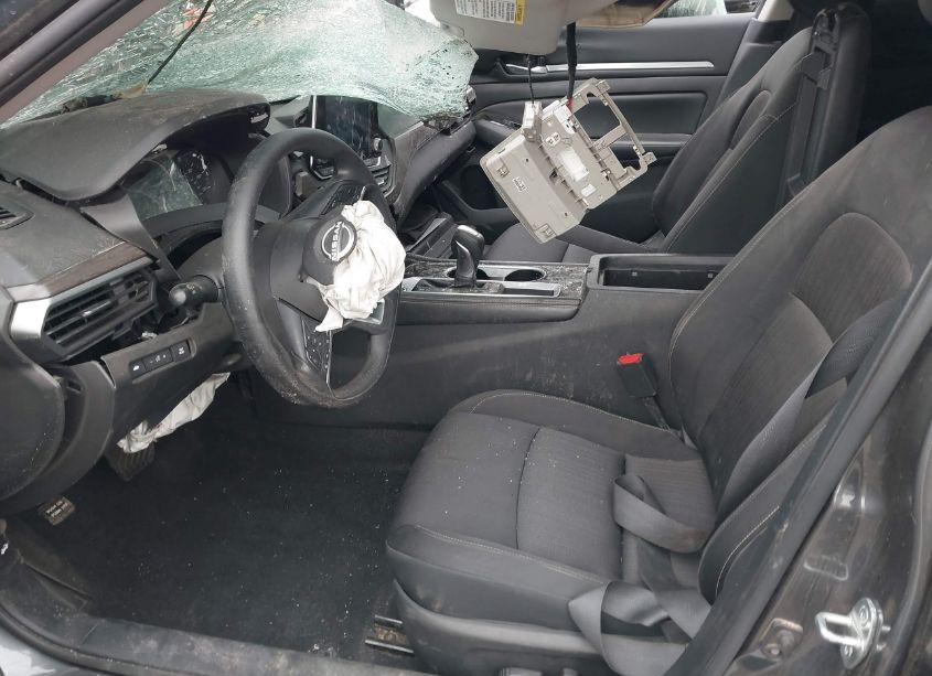 Photo 5 of 2023 Nissan Altima SV FWD (VIN 1N4BL4DV0PN400446)