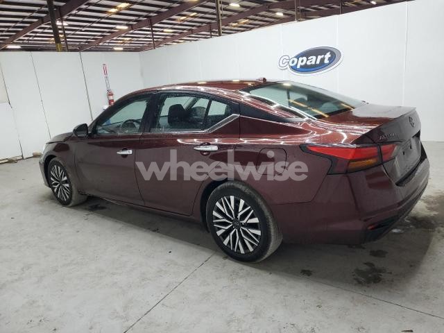 2024 NISSAN ALTIMA SV