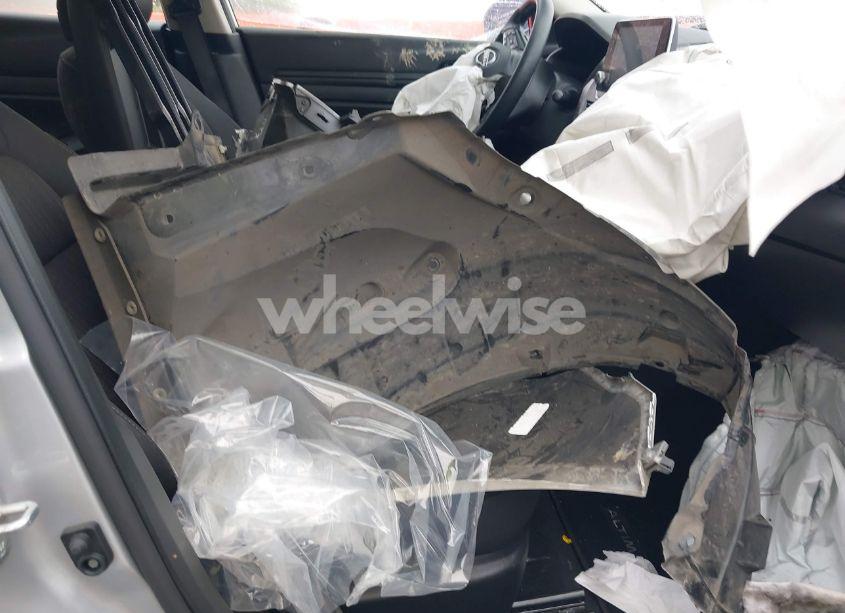 Photo 5 of 2024 Nissan Altima SV FWD (VIN 1N4BL4DV0RN339327)