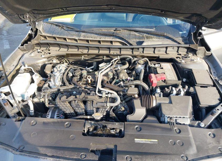 Photo 10 of 2024 Nissan Altima SV FWD (VIN 1N4BL4DV0RN350330)