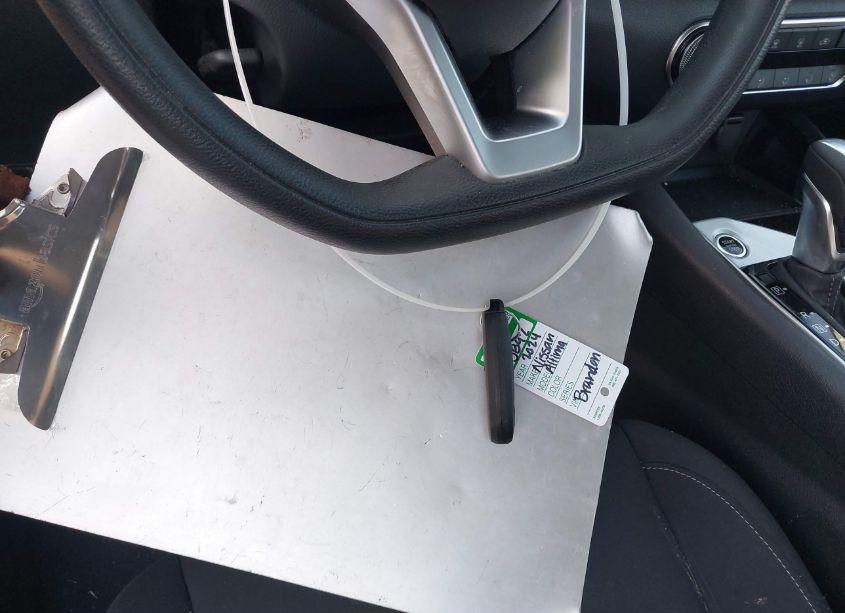 Photo 11 of 2024 Nissan Altima SV FWD (VIN 1N4BL4DV0RN350330)