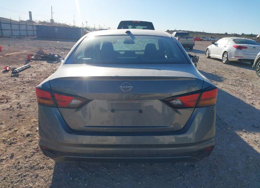Photo 16 of 2024 Nissan Altima SV FWD (VIN 1N4BL4DV0RN352840)
